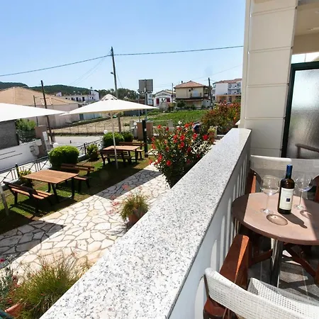 Lady Elena Hotel Ammoudia Exterior photo