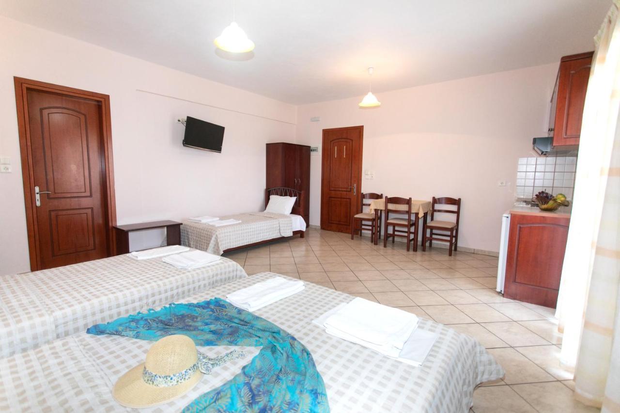 Apartment Lady Elena Ammoudia
